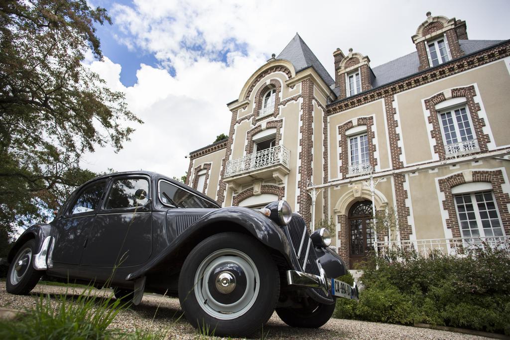 Chateau De La Folie Trie-Chateau Bagian luar foto